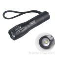 lampe de poche à LED tactique zoom de qualité militaire